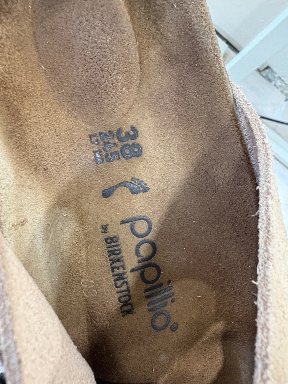 Birkenstock taupe suede
